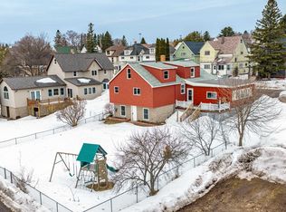 1014 Minnesota St, Hancock, MI 49930