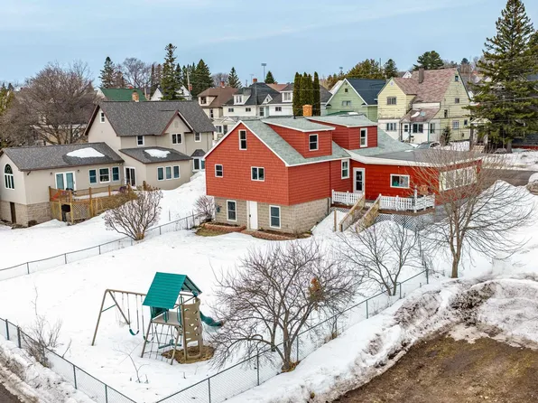 1014 Minnesota St, Hancock, MI 49930