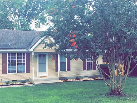 2nd image of 113 Scroggins St