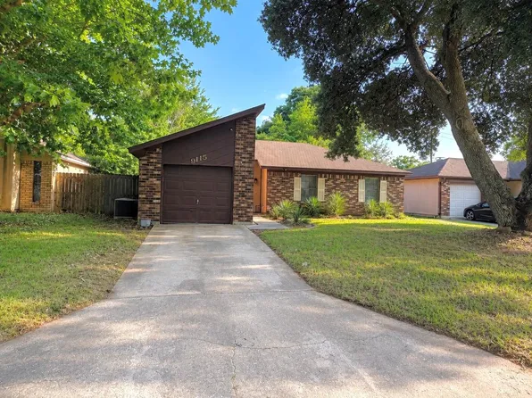 9115 Jennifer St, Beaumont, TX 77707