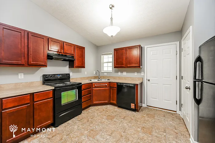 374 Molise Cir — Photo 7