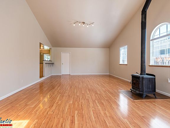 4th image of 2024 Brown Ct
