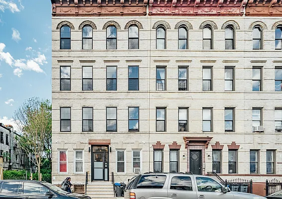 Rented by Nooklyn NYC LLC | media 29