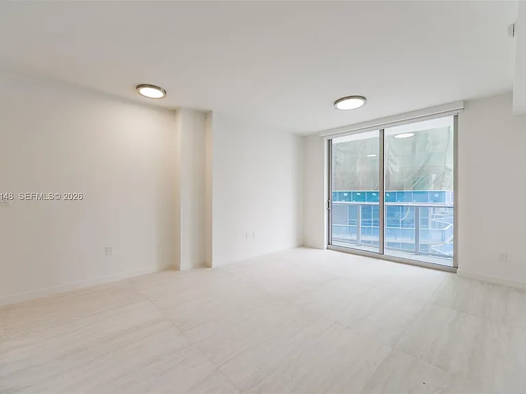 77 SE 5th St #2604 — Photo 4
