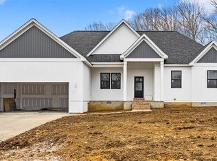 5200 Mockingbird Rd, Greensboro, NC 27406