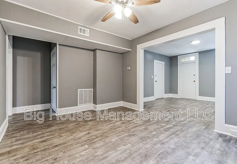 4806 Liberty Heights Ave #1 — Photo 14
