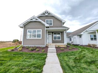 25 Windflower Way, Mount Horeb, WI 53572