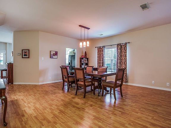 5th image of 15706 Knollvista
