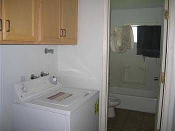 4th image of 1331 Longshore Ct