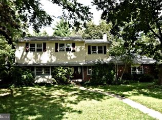 73 Serene Dr, Holland, PA 18966