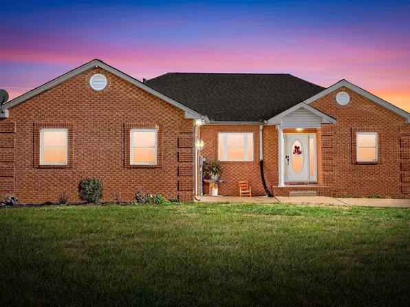 2488 Old Washington Rd, Cedar Hill, TN 37032
