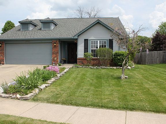 2nd image of 1821 Maradona Dr