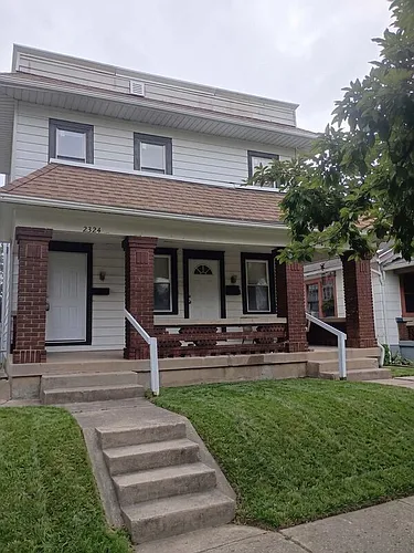 2322-2324 Eastview Ave #2324 Photo 1