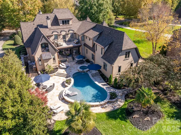 813 Beauhaven Ln, Waxhaw, NC 28173