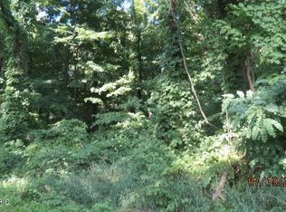 86553 60th St, Decatur, MI 49045