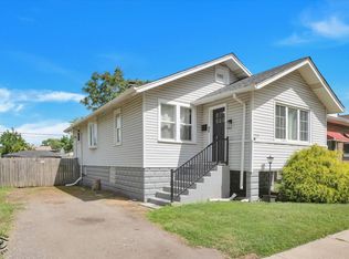 2729 New York Ave, Whiting, IN 46394