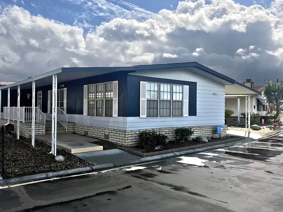 1st image of 2230 Lake Park Dr Space 9