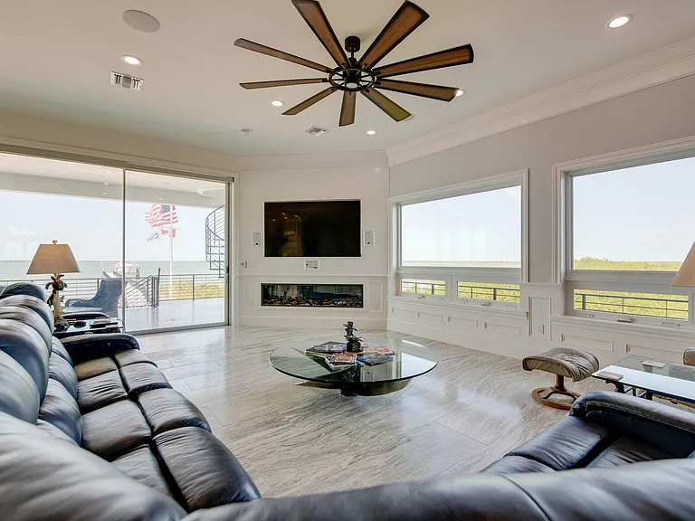 528 Bay Shore Dr — Photo 8
