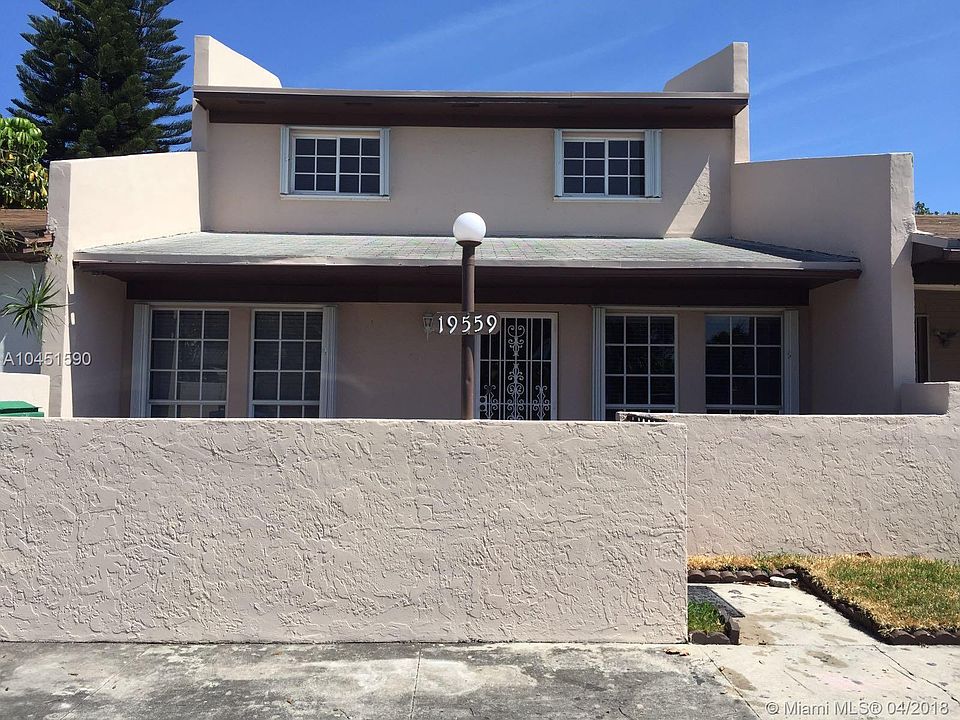 1st image of 19559 NW 55th Circle Pl