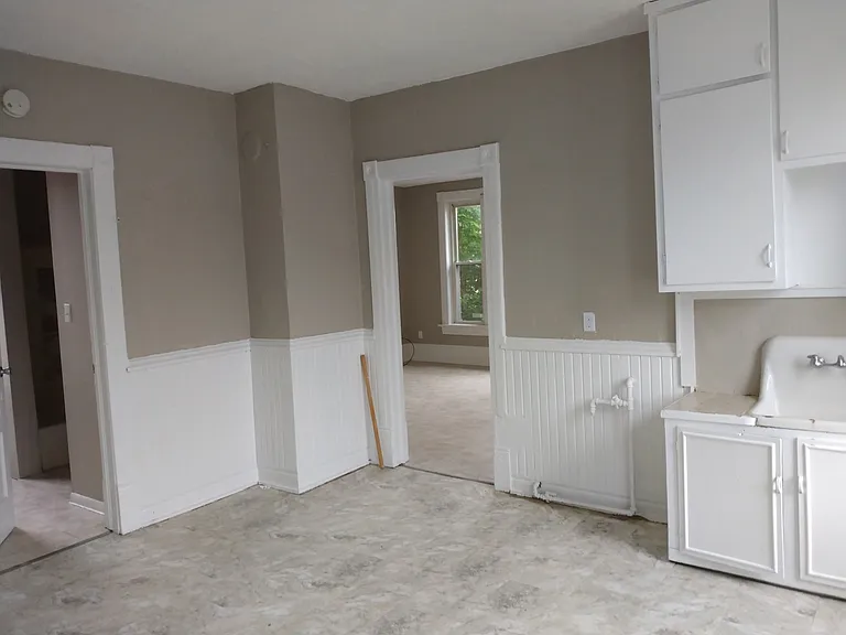 2143 S 15th St — Photo 5