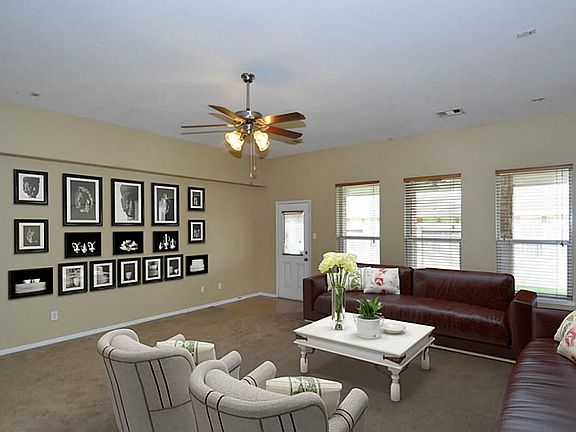 4th image of 17319 Lake Clark Ln
