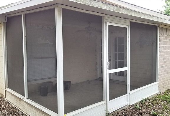 2nd image of 12911 Skymeadow Dr