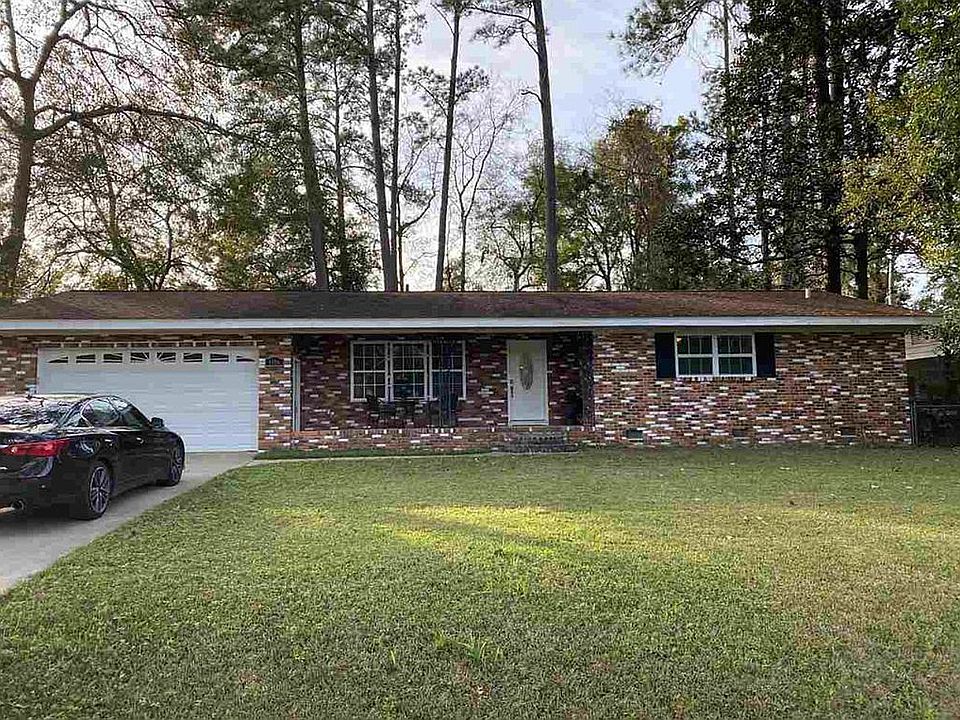1st image of 1106 Pinecrest Dr