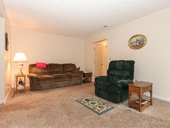 3rd image of 1560 Gelhot Dr APT 93
