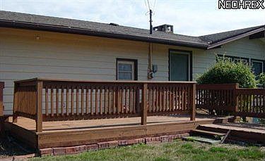 4th image of 25683 Chaucer Dr