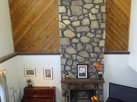 3rd image of 2408 Candlebrook Drive