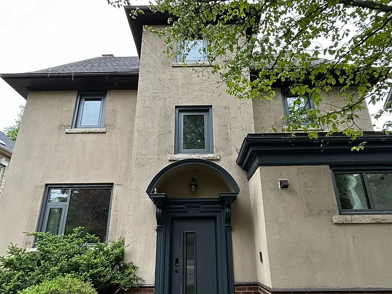 19 Glengrove Ave E #BSMT — Photo 1