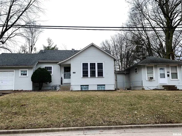 1407-1409 W Lafayette Ave, Jacksonville, IL 62650