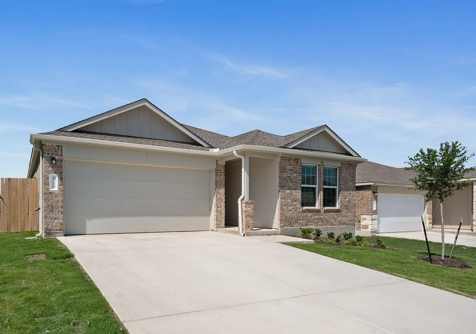 **Two Weeks Free Rent Brand New 3bed/2bath Home Available For Lease! — Photo 1
