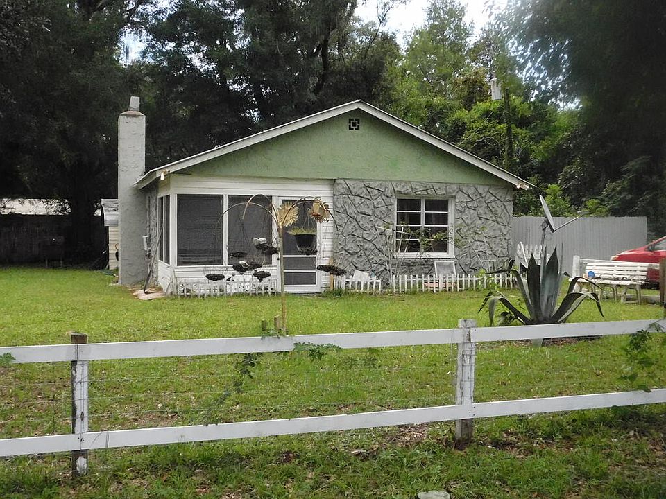 1st image of 1027 No Name Rd