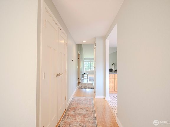 5th image of 8407 18th Ave W #6-206