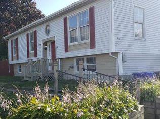 44 River St, West Warwick, RI 02893