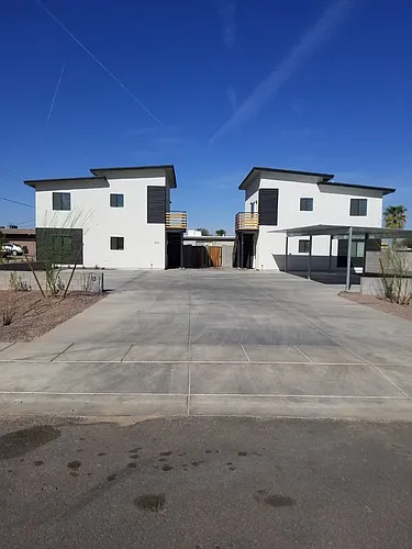 813 E Siesta Dr #C Photo 1