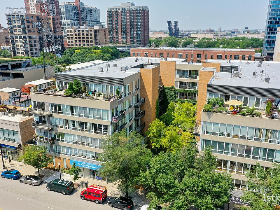 1st image of 1440 S Michigan Ave #Penthouse 8