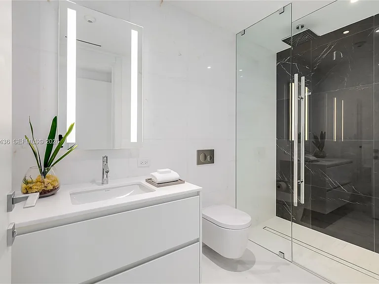 300 Biscayne Boulevard Way #2802 — Photo 37