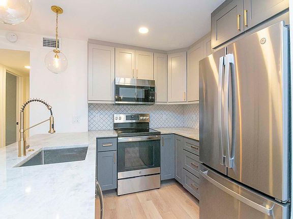 2nd image of 107 S Obrien St Unit 118