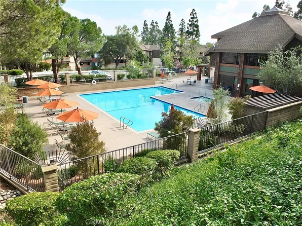 2510 E Willow St Unit 102, Signal Hill, CA 90755