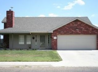 2916 Mable Dr, Canyon, TX 79015
