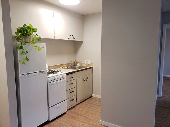 5th image of 7602 Grange St W APT N