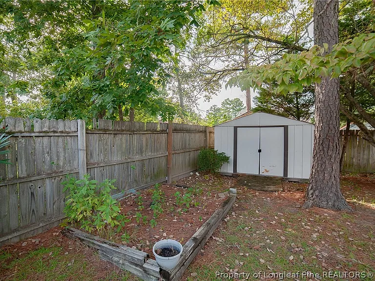 6440 Brookshire St — Photo 11