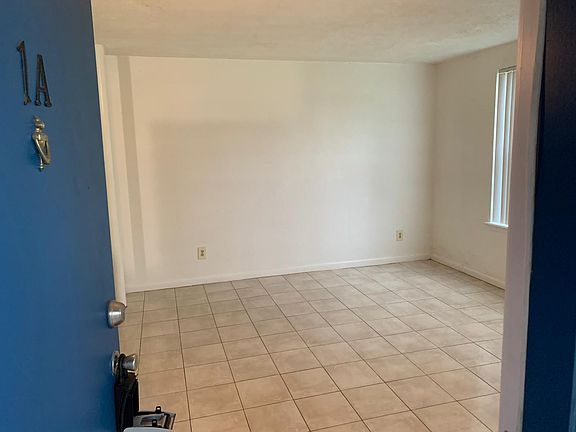 4th image of 7026 Ponce De Leon Ave #1-A