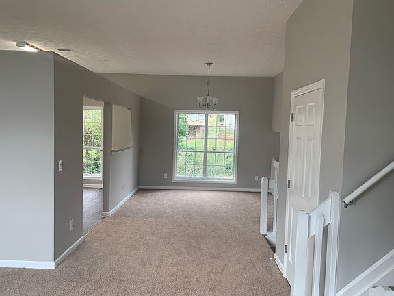 3rd image of 2021 Hollywood Dr