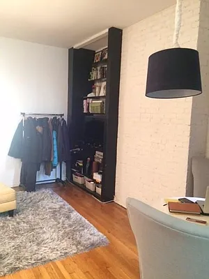 Rented by Real Broker NY LLC | media 19