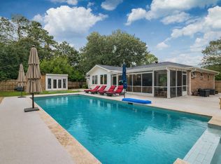 902 Mikell Dr, Charleston, SC 29412