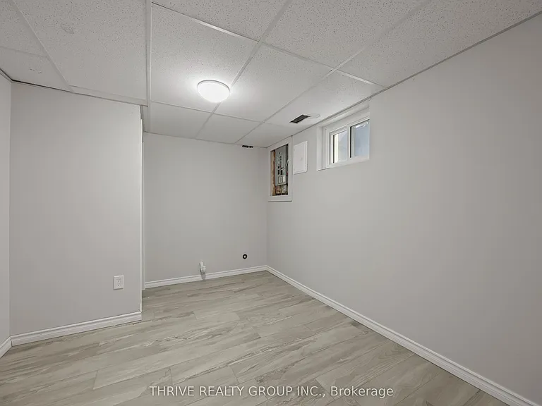 329 Thompson Rd #2 — Photo 26