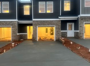 215 Ivey Ter #31, Temple, GA 30179